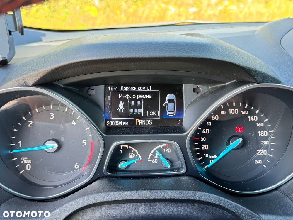 Ford Kuga - 16