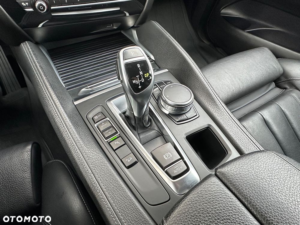 BMW X6 xDrive30d M Sport - 27