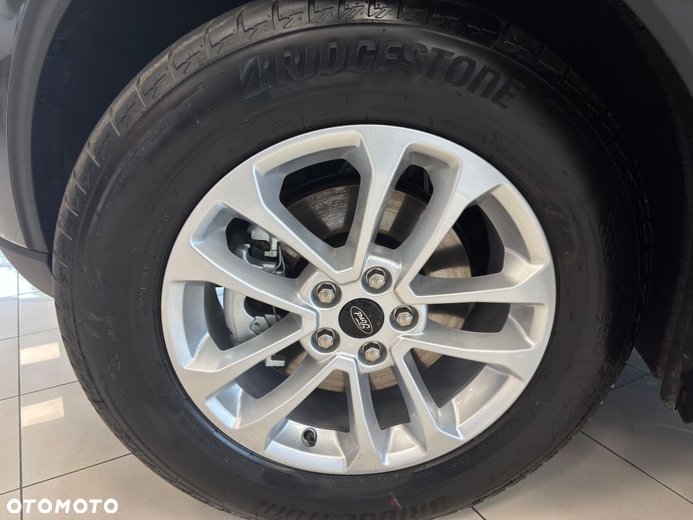 Ford Kuga 2.5 FHEV AWD Titanium eCVT - 17
