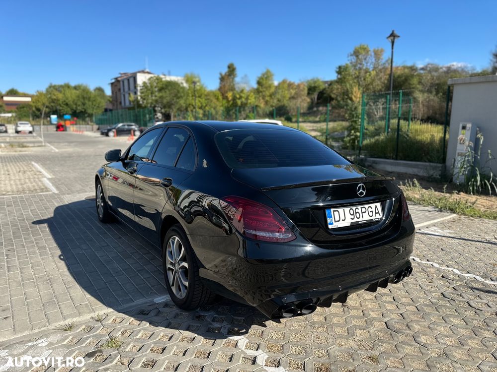 Mercedes-Benz C 250 d 4MATIC Aut. - 4
