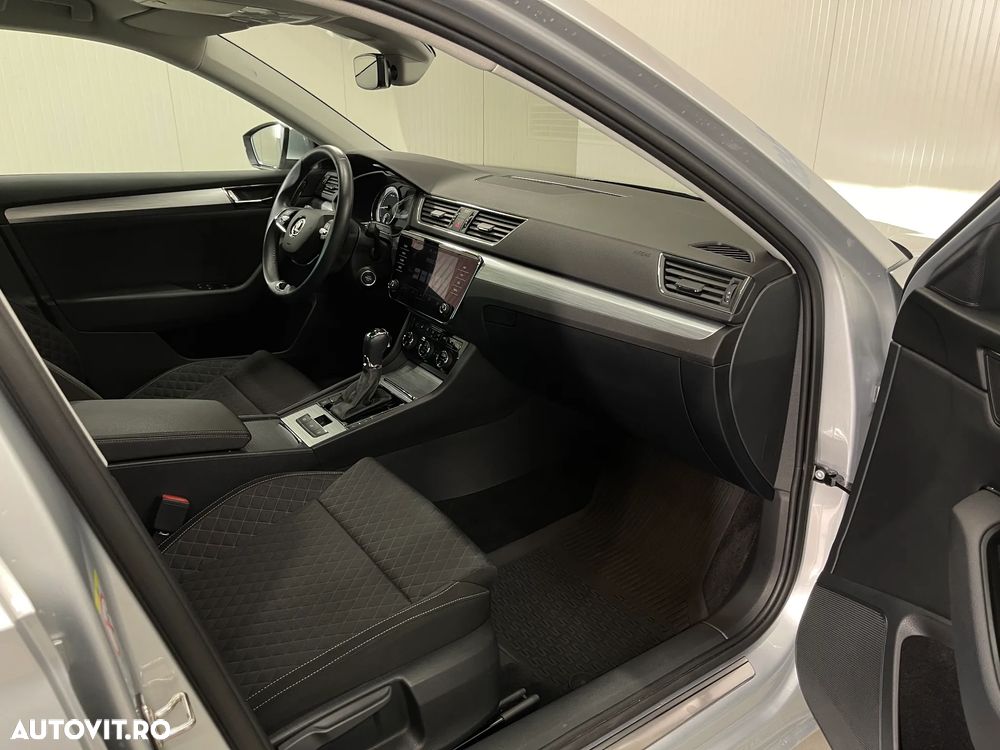 Skoda Superb 1.5 TSI DSG Ambition - 9