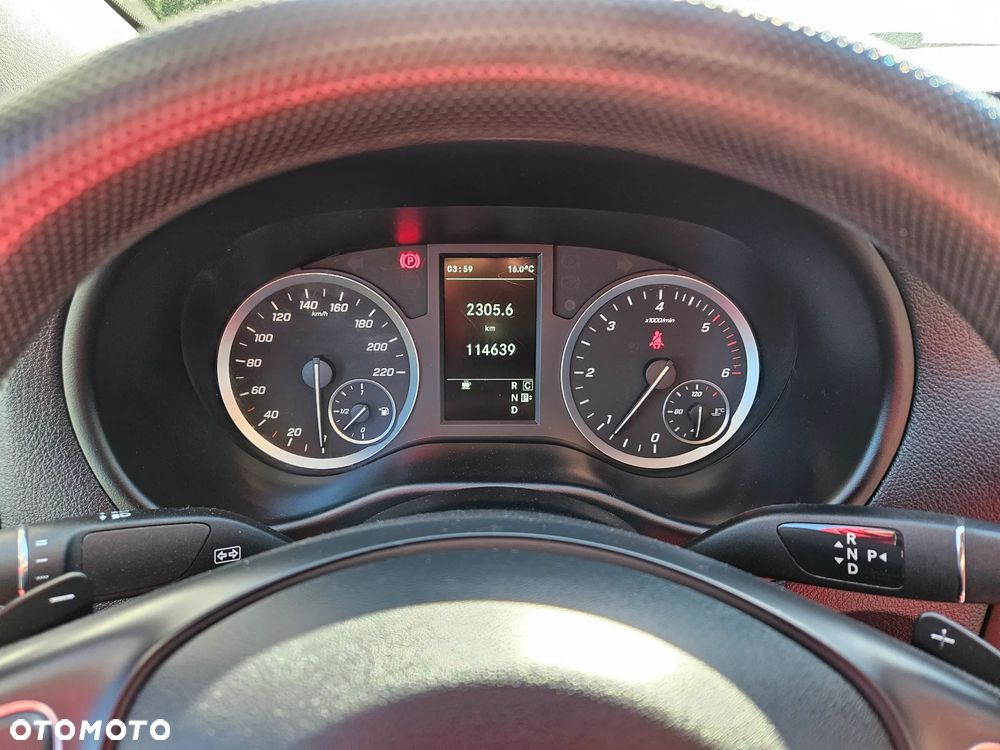 Mercedes-Benz Vito 4x4 automat 190ps long navi klima hak uciąg 2500kg rej.04/2020 - 11