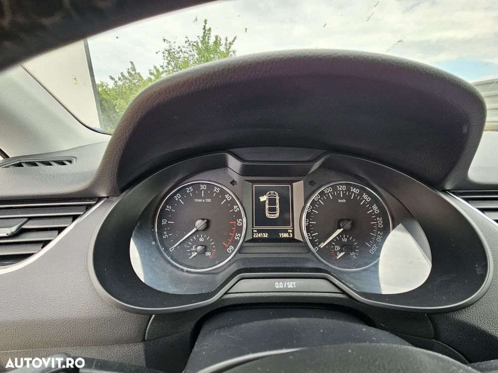 Skoda Octavia 1.6 TDI Style - 7