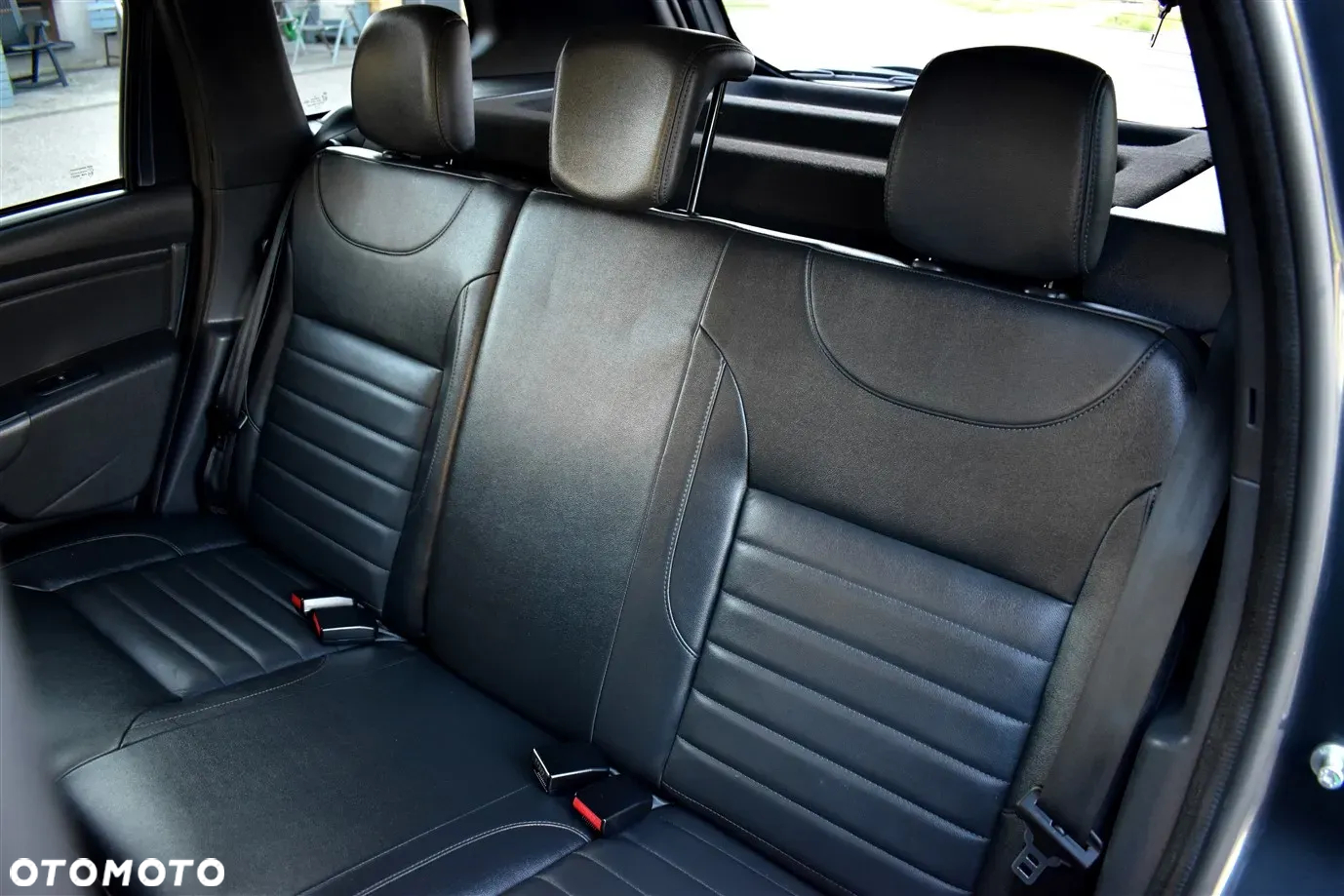 Dacia Duster 1.6 SCe Laureate S&S - 15