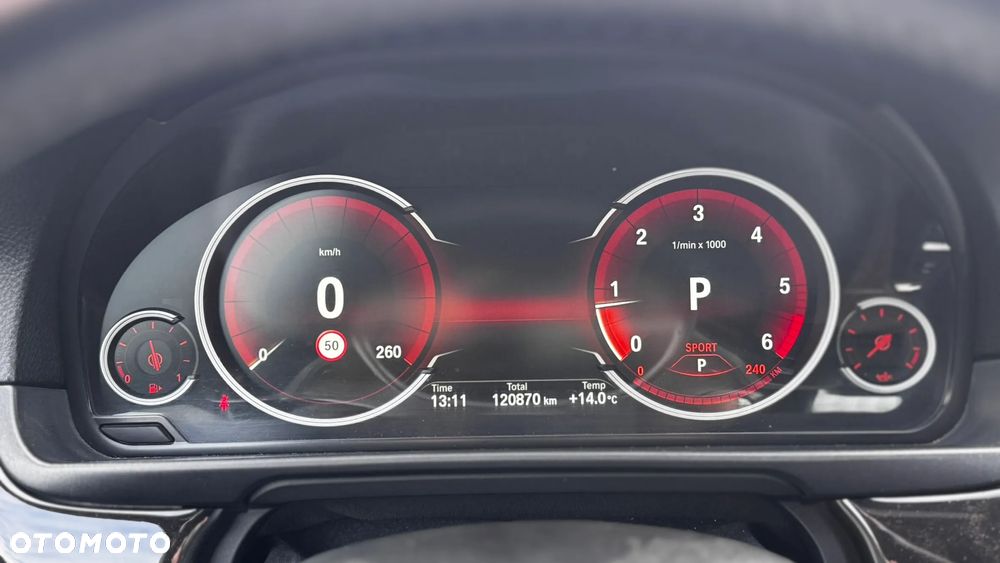 BMW Seria 5 525d xDrive Luxury Line - 26