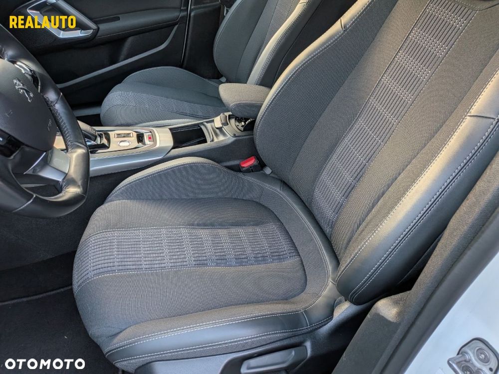 Peugeot 308 - 17