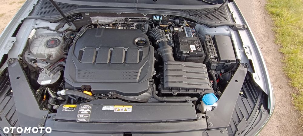 Volkswagen Passat 2.0 TDI SCR Style DSG - 28