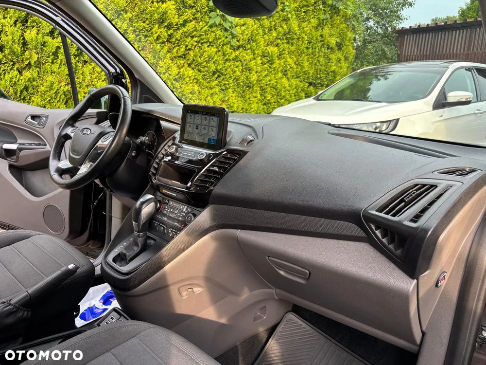 Ford Tourneo Connect Grand - 6