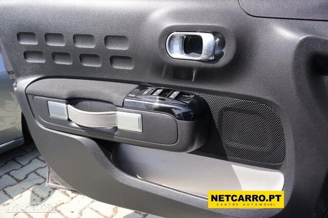 Citroën C3 1.2 PureTech Shine - 14