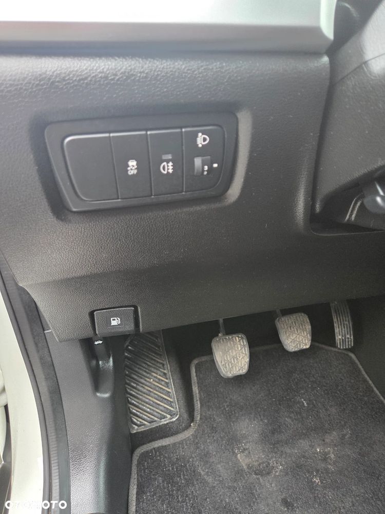 SsangYong/KGM Korando 2.2 e-XDi 220 2WD Crystal - 16