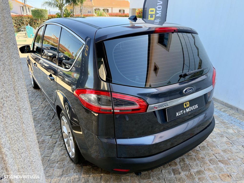 Ford S-Max 2.0 TDCi Titanium 7L - 21