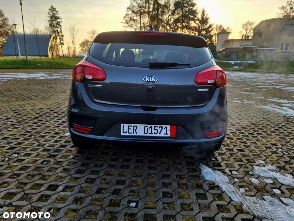 Kia Ceed 1.0 T-GDI ISG Platinum Edition - 9