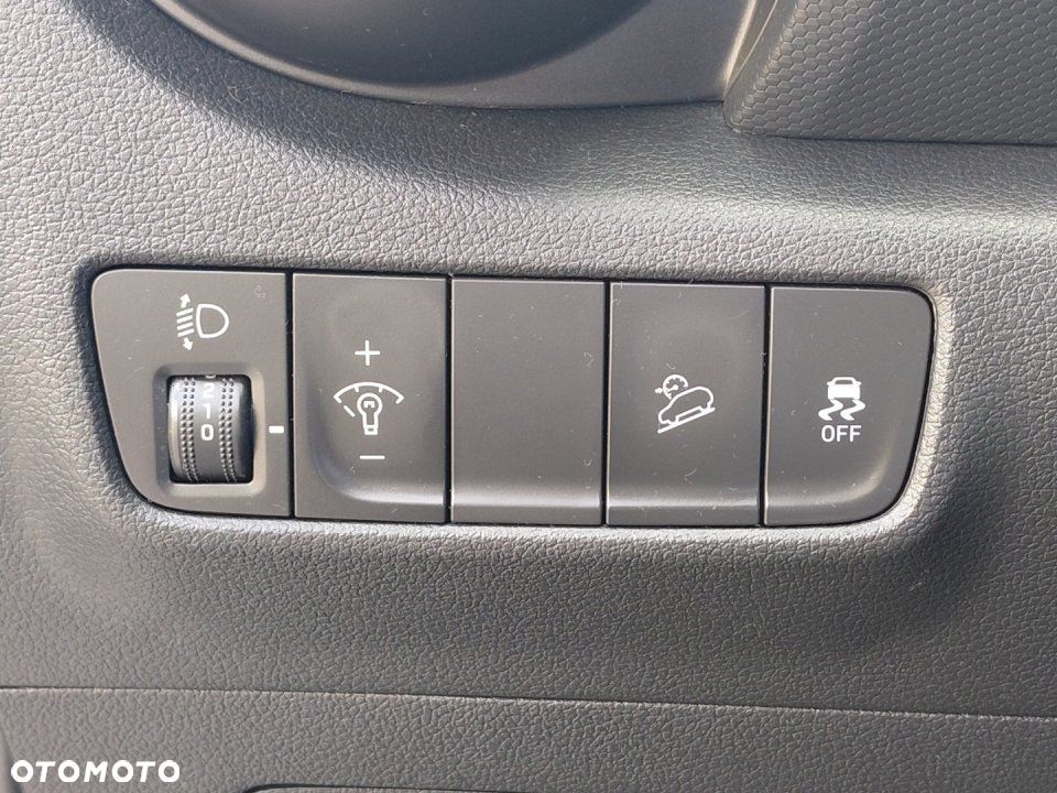 Hyundai Kona - 27