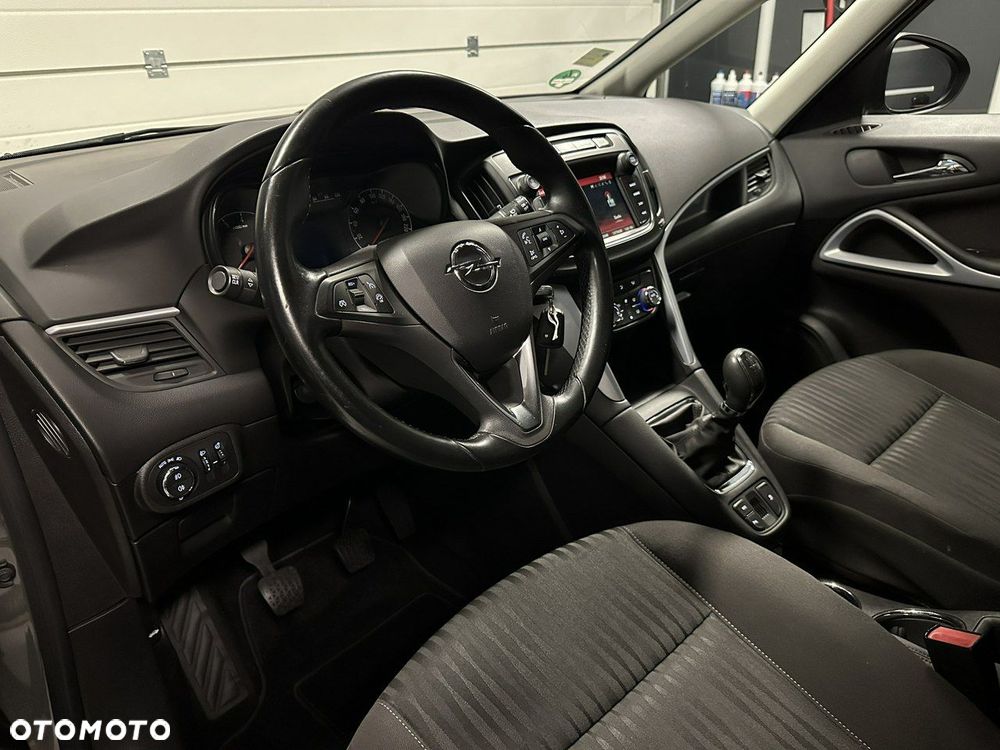 Opel Zafira - 5