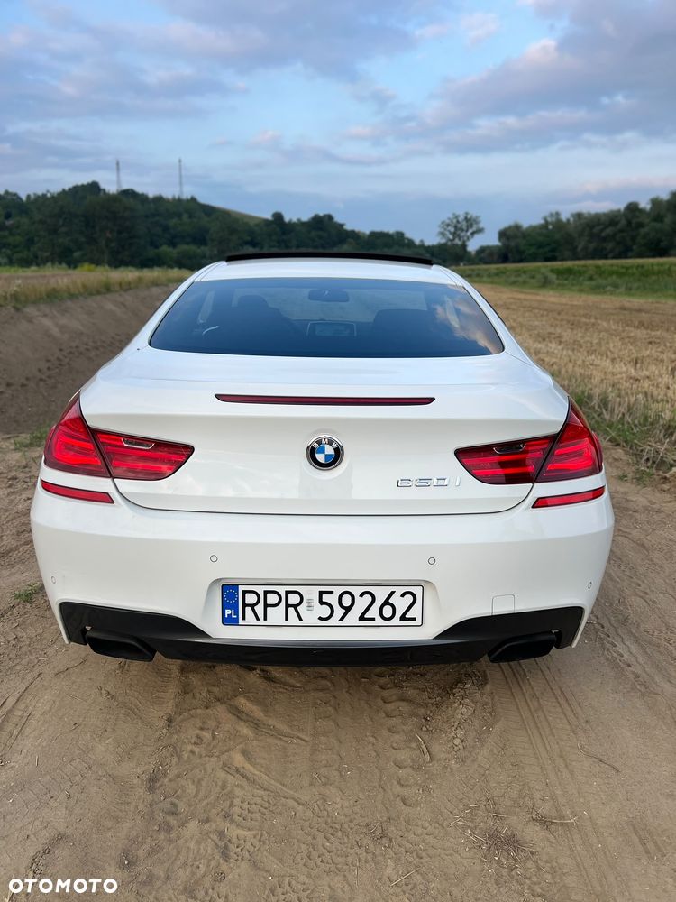 BMW Seria 6 650i xDrive - 8
