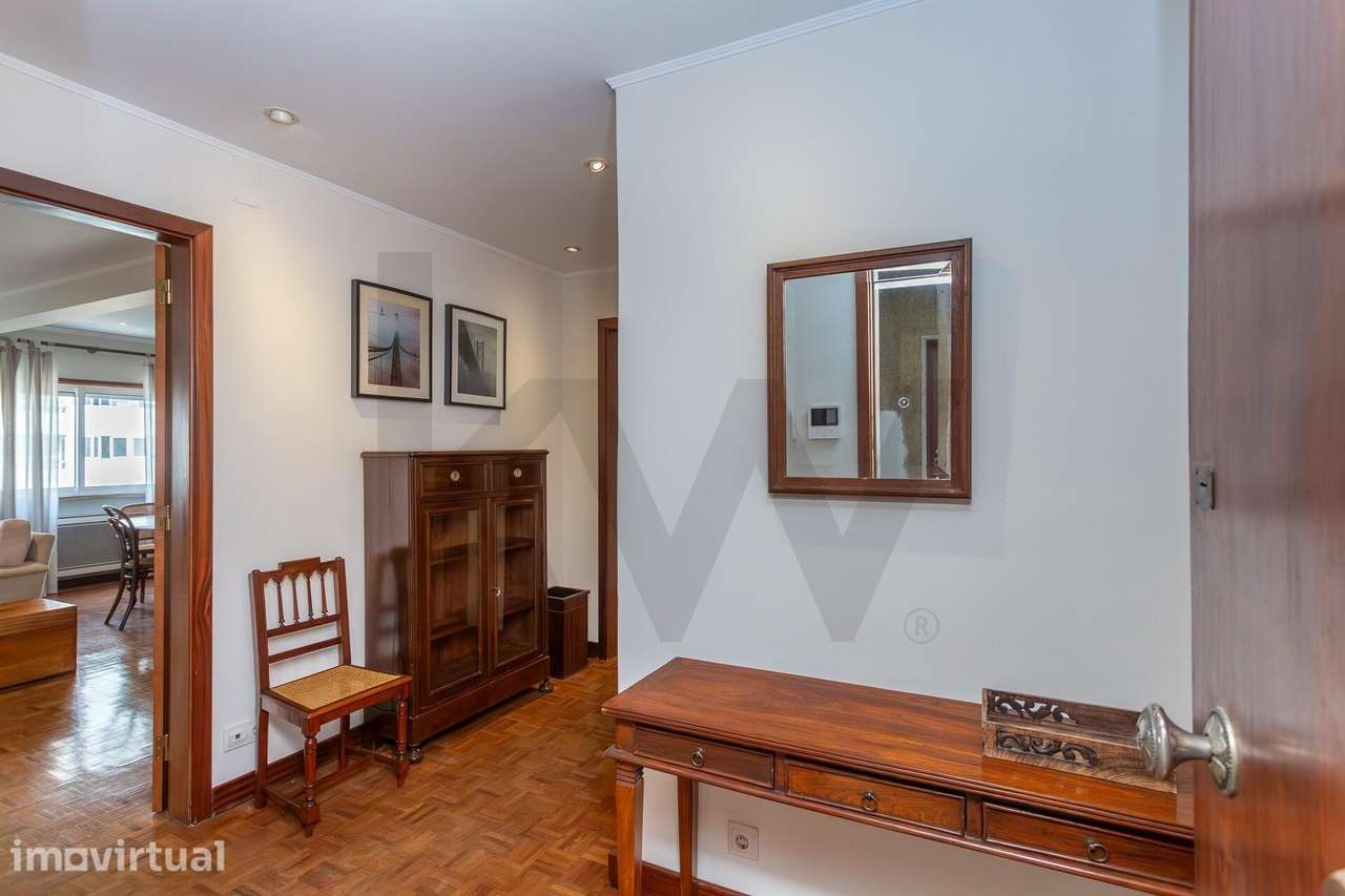 Apartamento com 3 quartos | 120m2 área útil | estacionamento - Grande imagem: 3/28