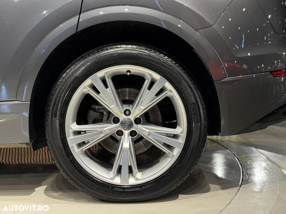 Audi Q8 50 TDI quattro Tiptronic MHEV - 7