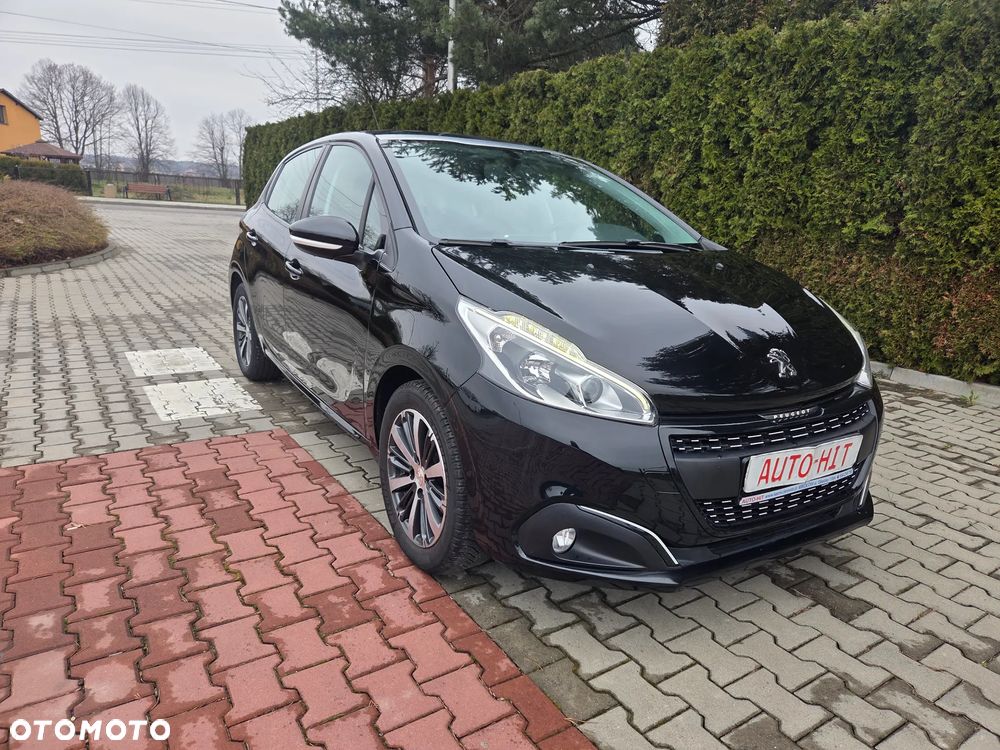 Peugeot 208 1.2 VTi Business Line