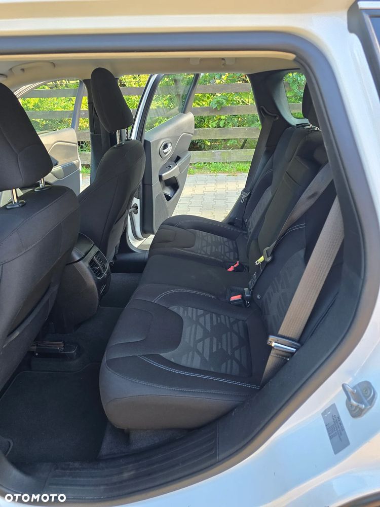 Jeep Cherokee 2.2 Multijet Active Drive II Automatik Limited - 24