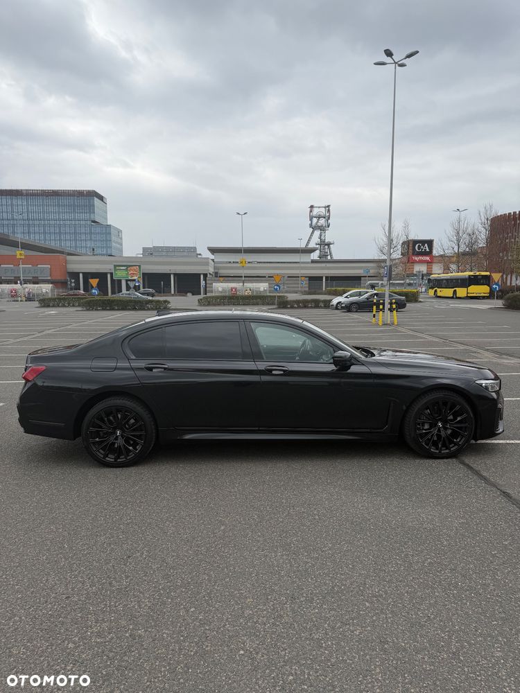 BMW Seria 7 740Li sport - 7