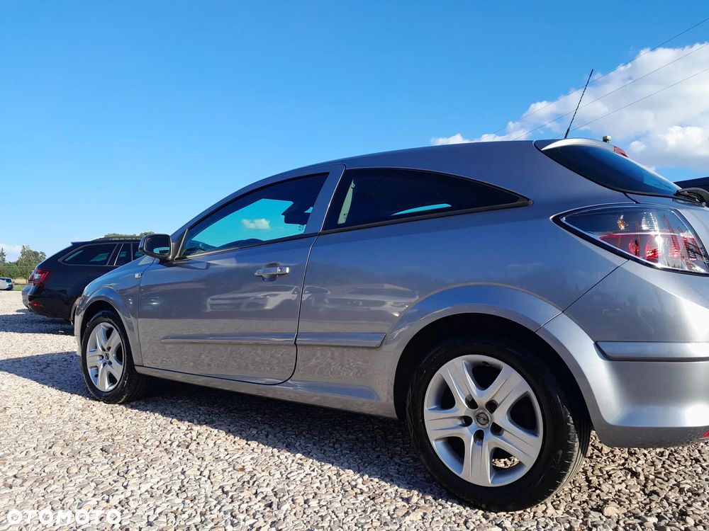 Opel Astra - 11