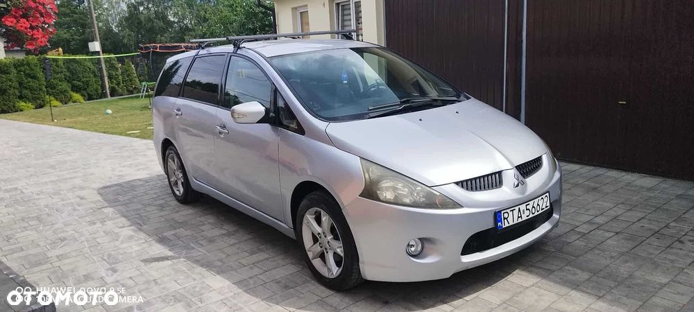Mitsubishi Grandis - 1