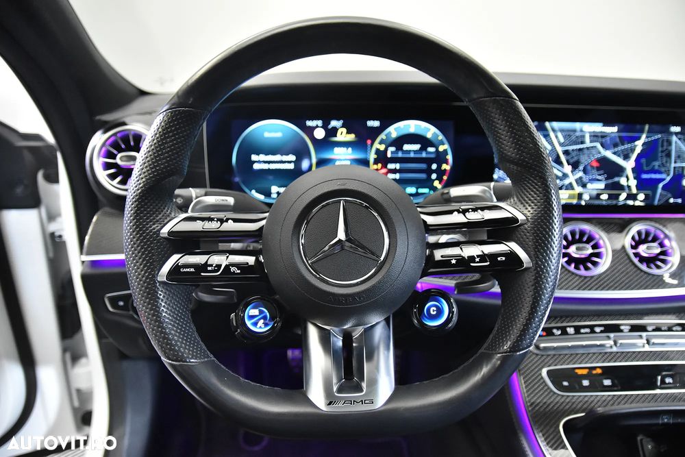 Mercedes-Benz CLS - 16