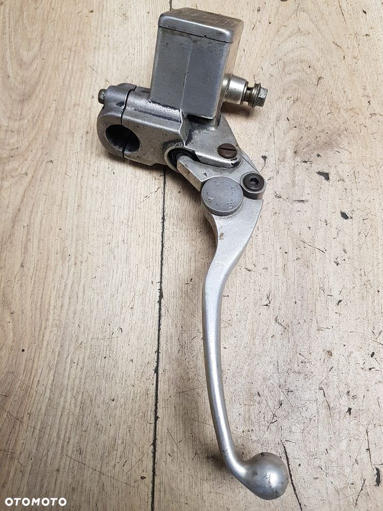 Pompa hamulcowa Nissin - 12