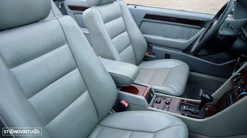 Mercedes-Benz E 220 - 46