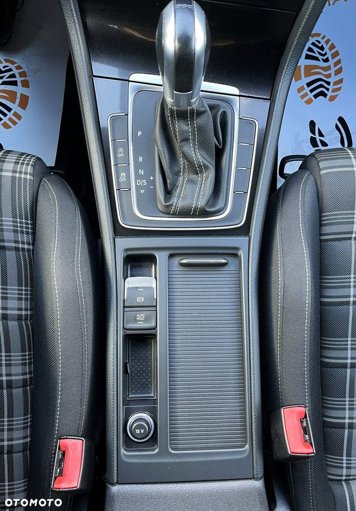 Volkswagen Golf VII 2.0 TDI BMT GTD DSG - 30