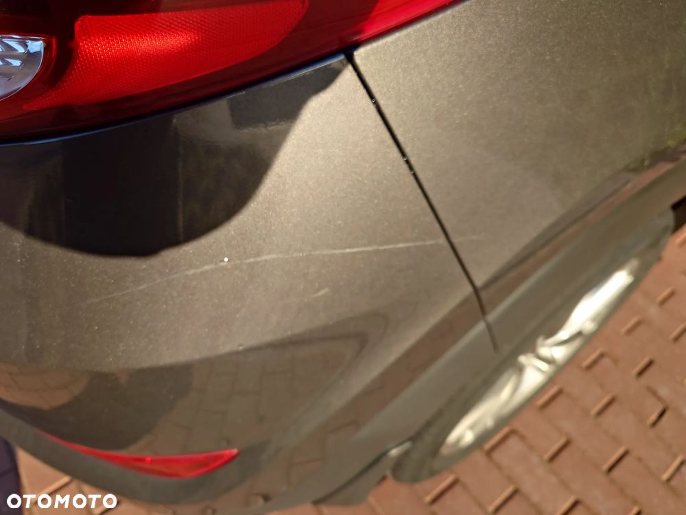 Hyundai Tucson - 10