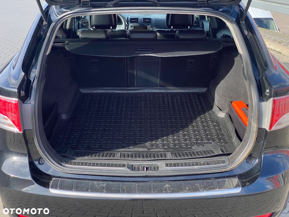 Toyota Avensis 2.2 D-4D Prestige - 15