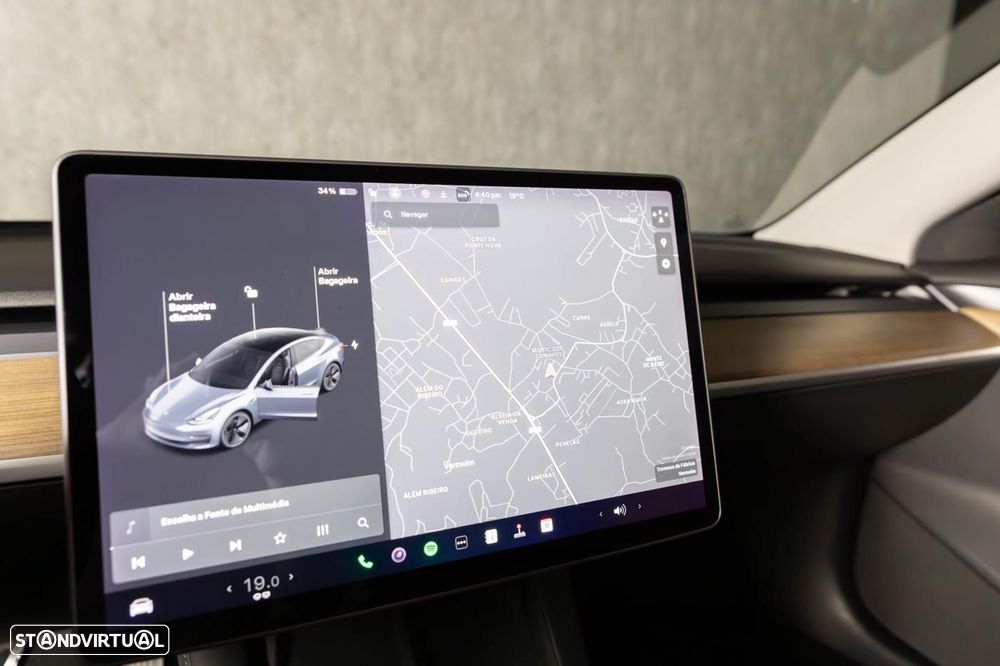 Tesla Model 3 Standard Range Plus RWD - 32