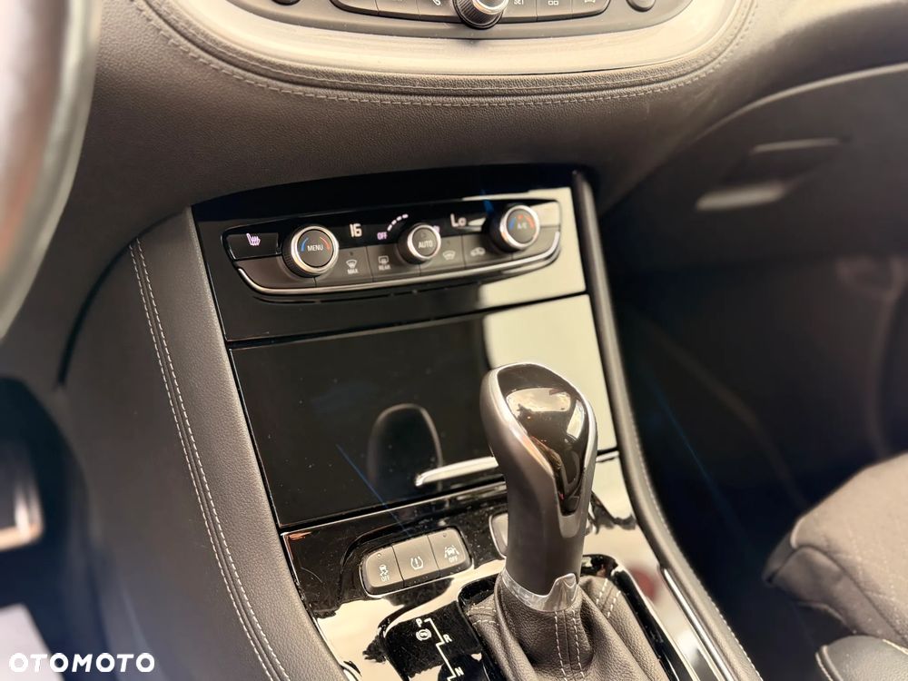 Opel Grandland X 1.6 T Elite S&S - 22