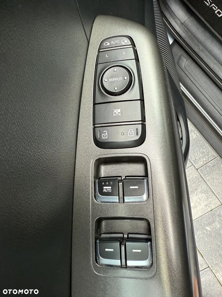 Kia Sportage - 13