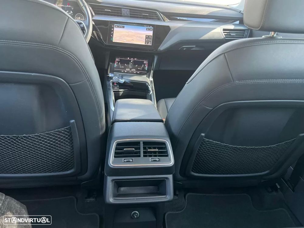 Audi e-tron - 28