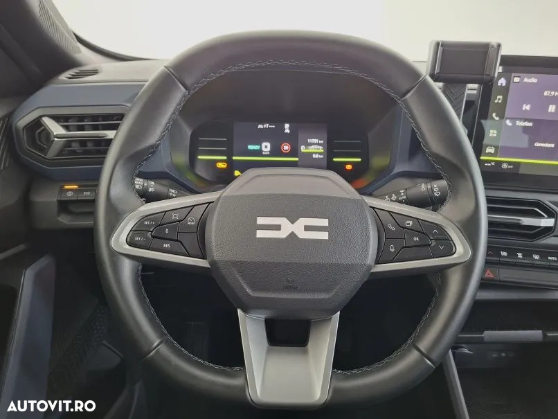 Dacia Duster HEV 140 Journey - 9