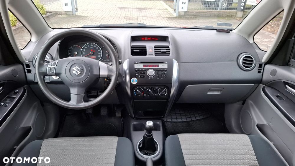 Suzuki SX4 1.5 - 12