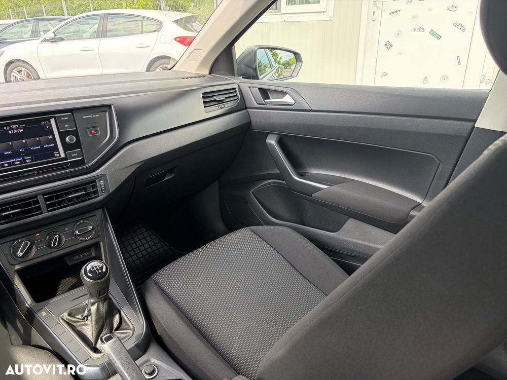 Volkswagen Polo 1.0 Trendline - 24