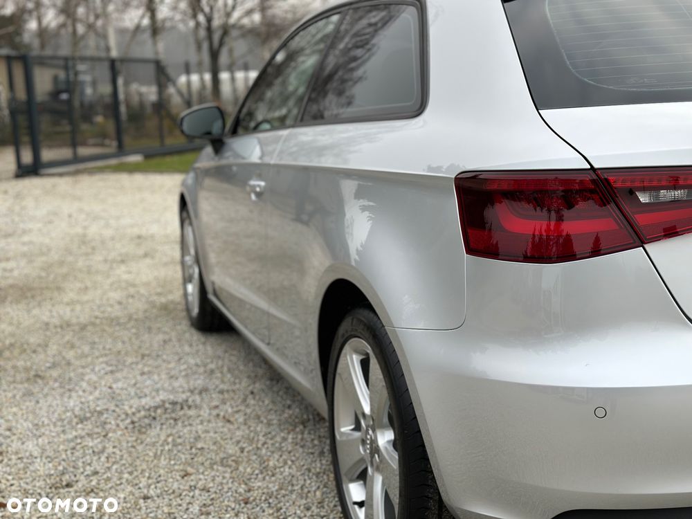 Audi A3 3-drzwiowe 1.4 TFSI S line Sportpaket - 16