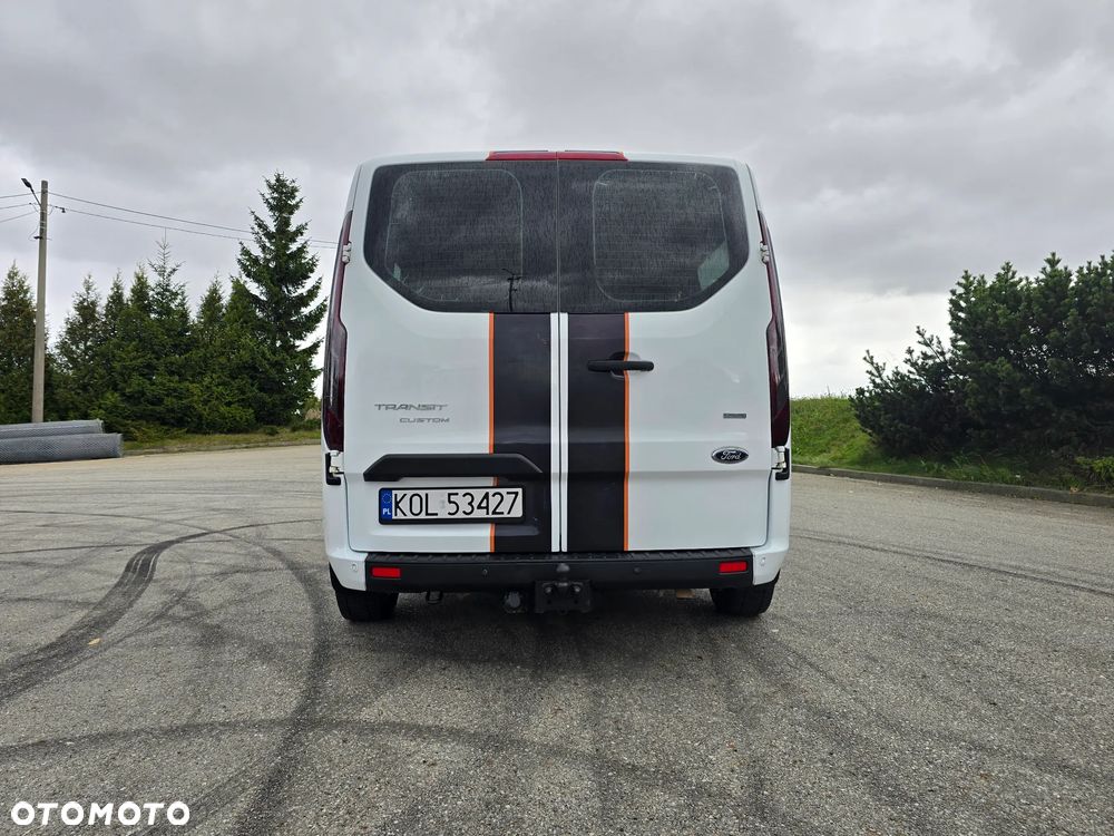 Ford Tourneo Custom 2.0 EcoBlue L2 Trend - 25