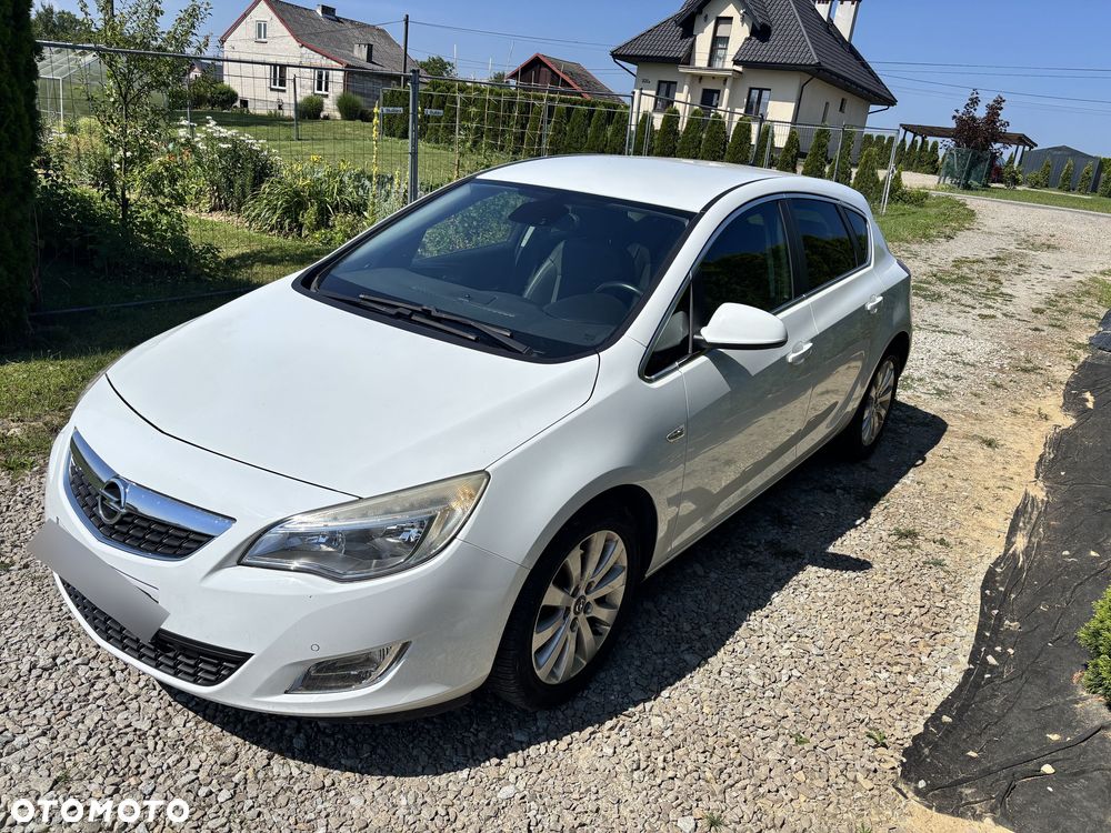 Opel Astra 1.7 CDTI DPF Cosmo - 1