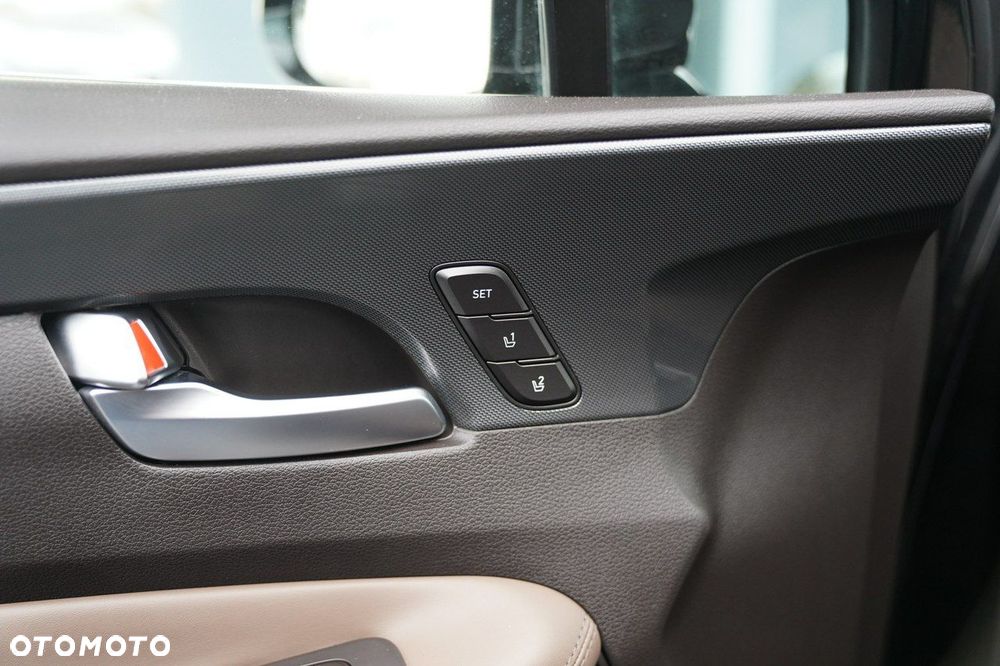 Hyundai Santa Fe - 15