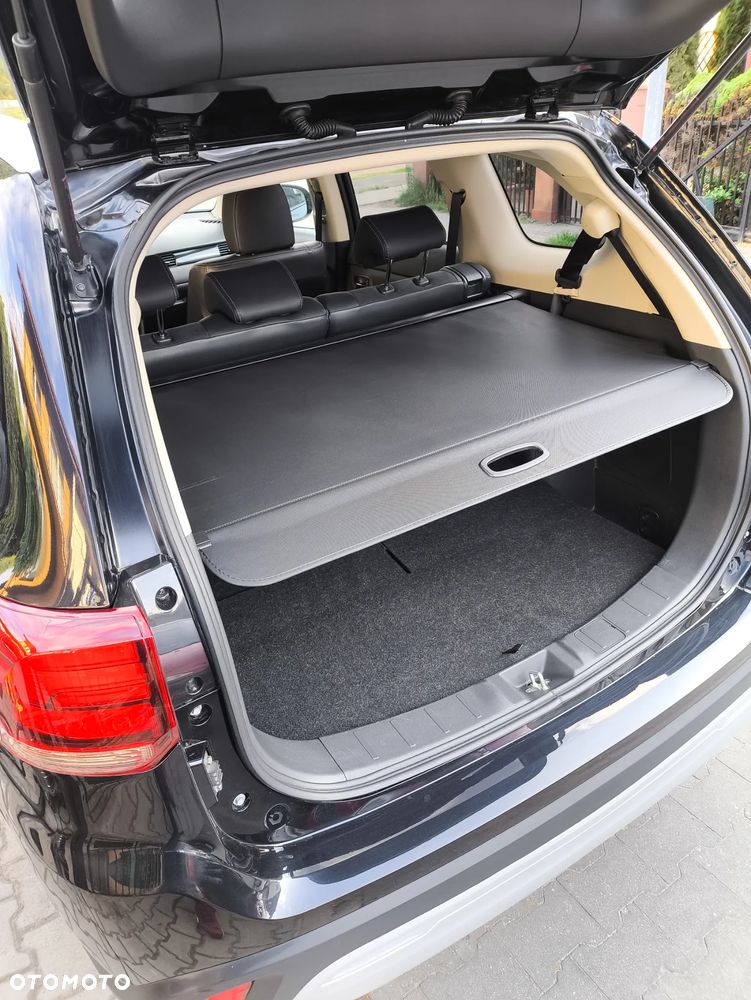 Mitsubishi Outlander - 33
