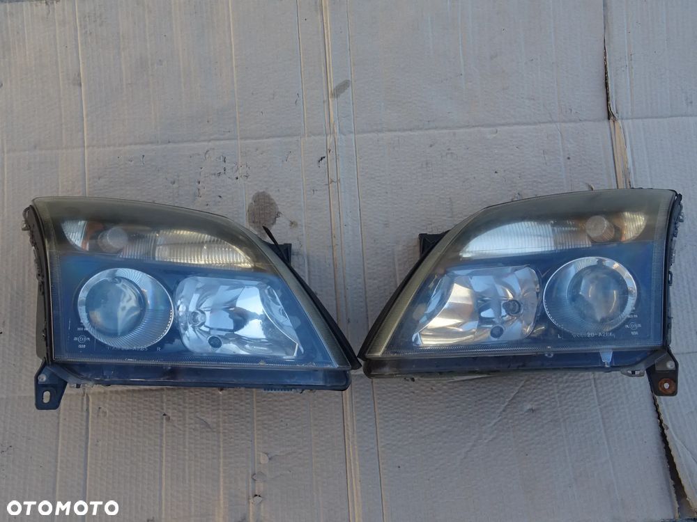 LAMPY REFLEKTORY PRZÓD SOCZEWKA H7 ORG. GM LAMPA PRAWA VECTRA C SIGNUM GTS - 2
