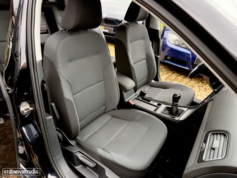 VW Golf 1.6 TDi BlueMotion Trendline - 55