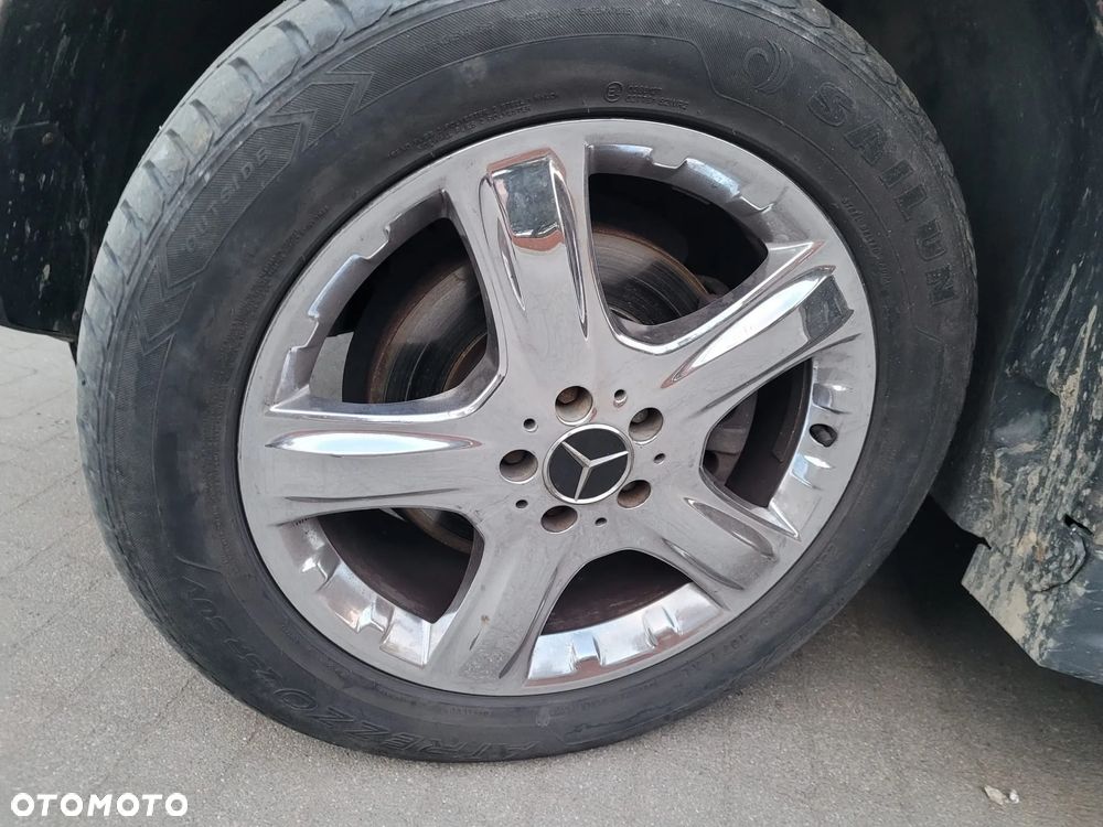 Mercedes-Benz ML 320 CDI 4Matic 7G-TRONIC - 21