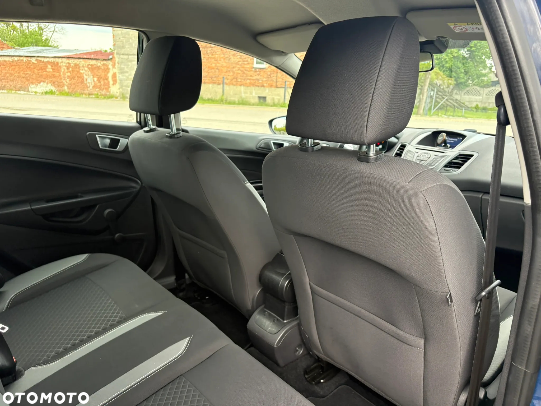 Ford Fiesta 1.25 Gold X - 12