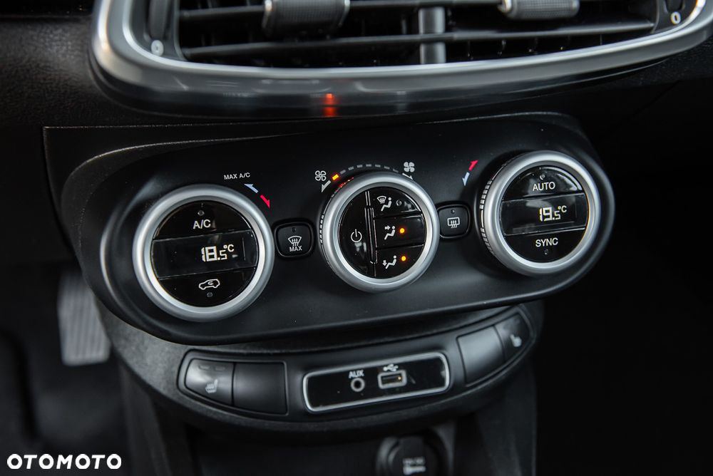 Fiat 500X 1.4 Multiair 4x2 S&S Rockstar - 24