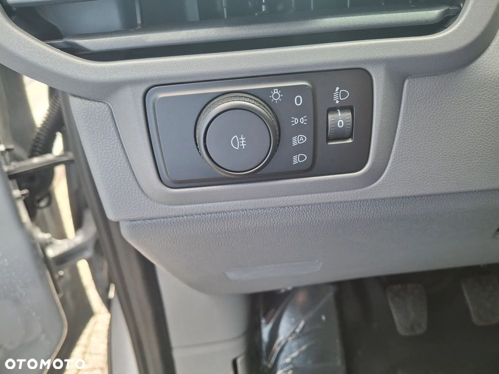 Volkswagen Transporter - 14